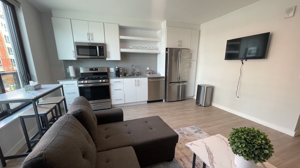 Vancouver Apartment | Vancouver Waterfront, WA