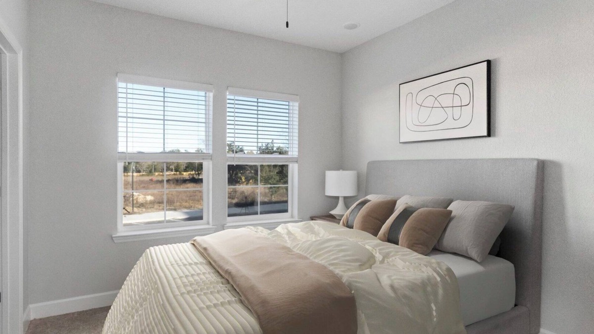 Newberry Apartment | Vanguard 2BD 7 - Two Bedroom Apartment, Sleeps 4