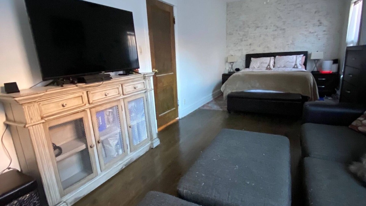 Belmont Cragin Apartment | Vantage appartement 9' ceiling, just renovated