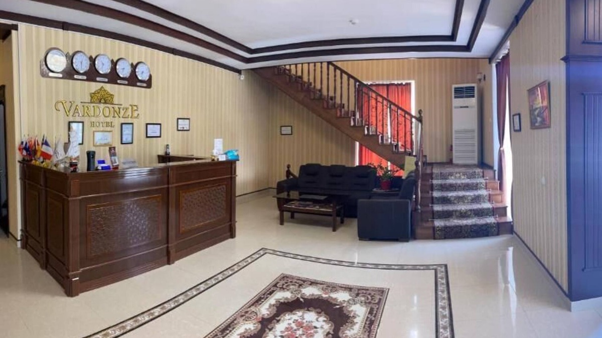 Bukhara Province Hotel | Vardonze
