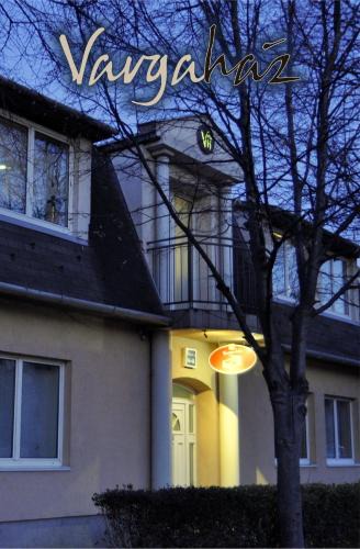 Budaors Bed & Breakfast | Varga-ház panzió