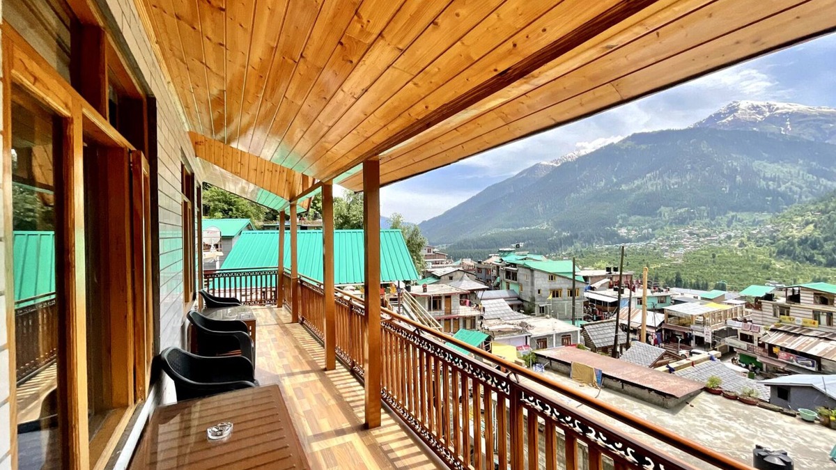 Vashist Hotel | Vashishth x One Light Stays