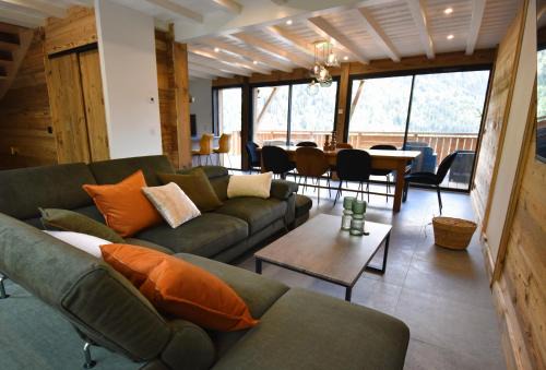 Vaujany Ski Chalet | VAUJANYLOCATIONS - Chalet Sagha