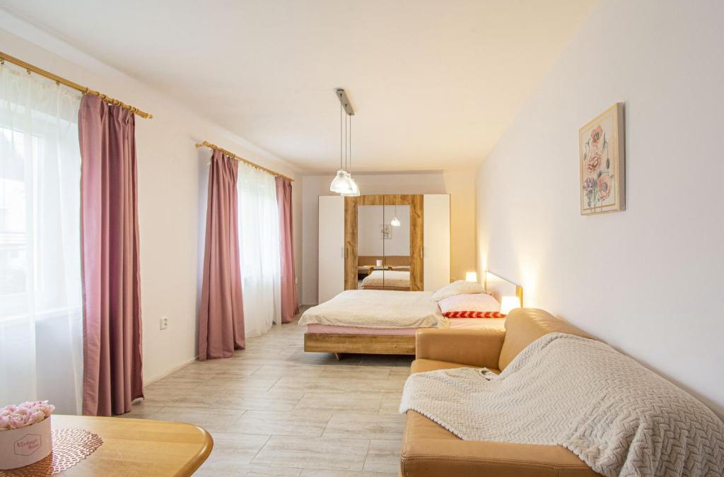 Kromeriz Apartment | Velký apartmán Zlámanka