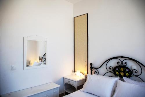 Milos Apartment | Veloudi's Apartment 2