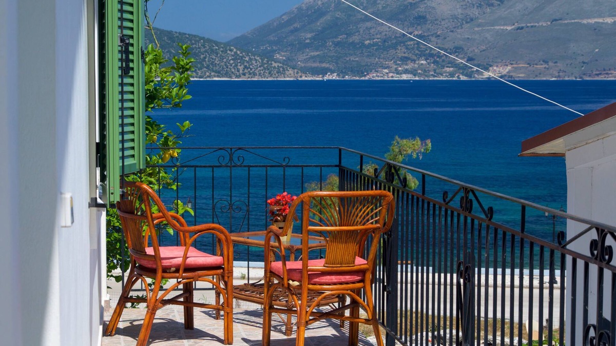Sami House | Venetia's House with great sea view, 50 m from beach
