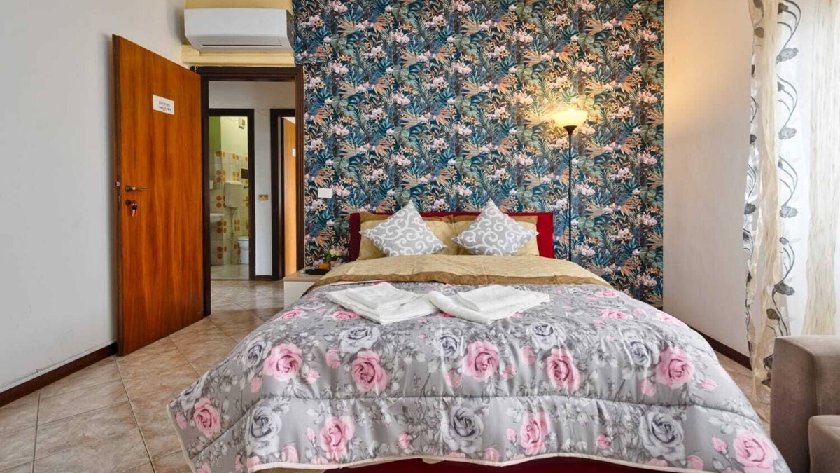 Marghera Bed & Breakfast | Venice H.S Garden, Room-84