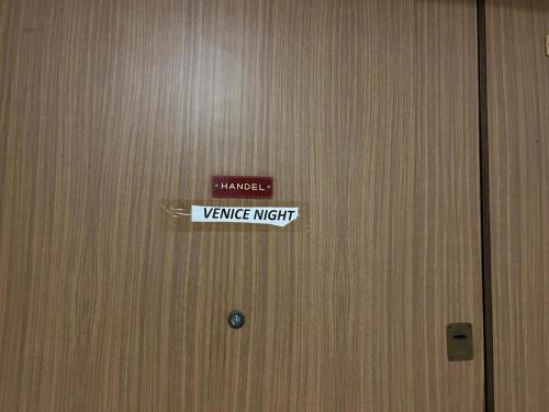 Mestre Apartment | Venice Night13 Double Room Shared Toileta