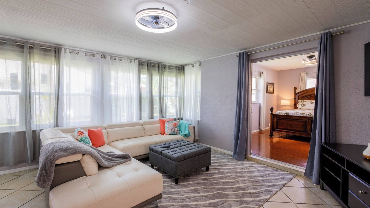 South Venice House | "Venice Oasis: Beach-Ready Retreat!"