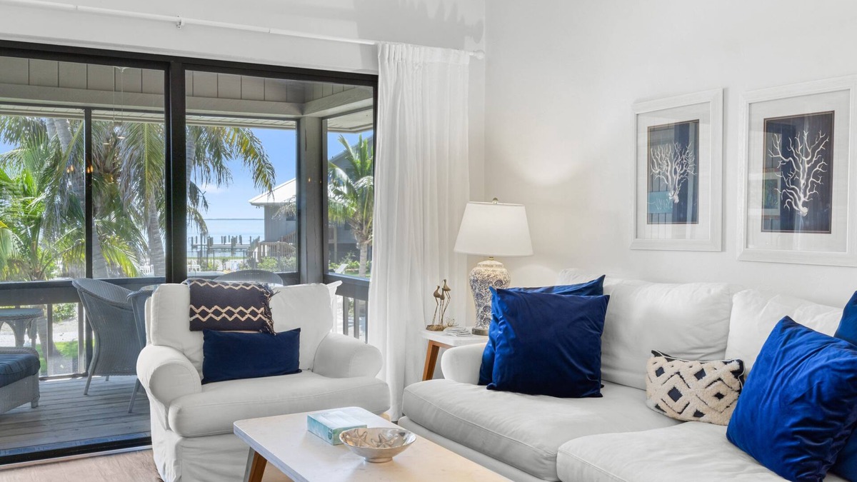 Captiva Condo | Ventura Captiva 2B – Bay Views, Private Boat Dock & Steps to the Beach