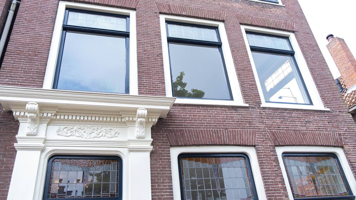 Alkmaar Apartment | Verdronkenoord 57 - Right in the heart of Alkmaar, your place by the canal