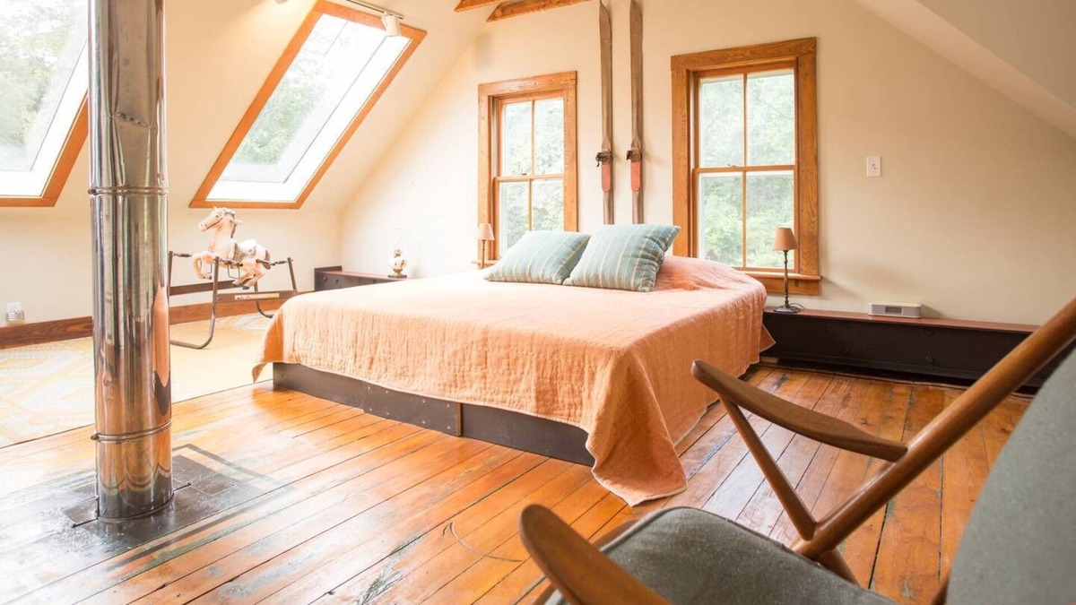 Putney Apartment | Vermont Farmhouse Apartment