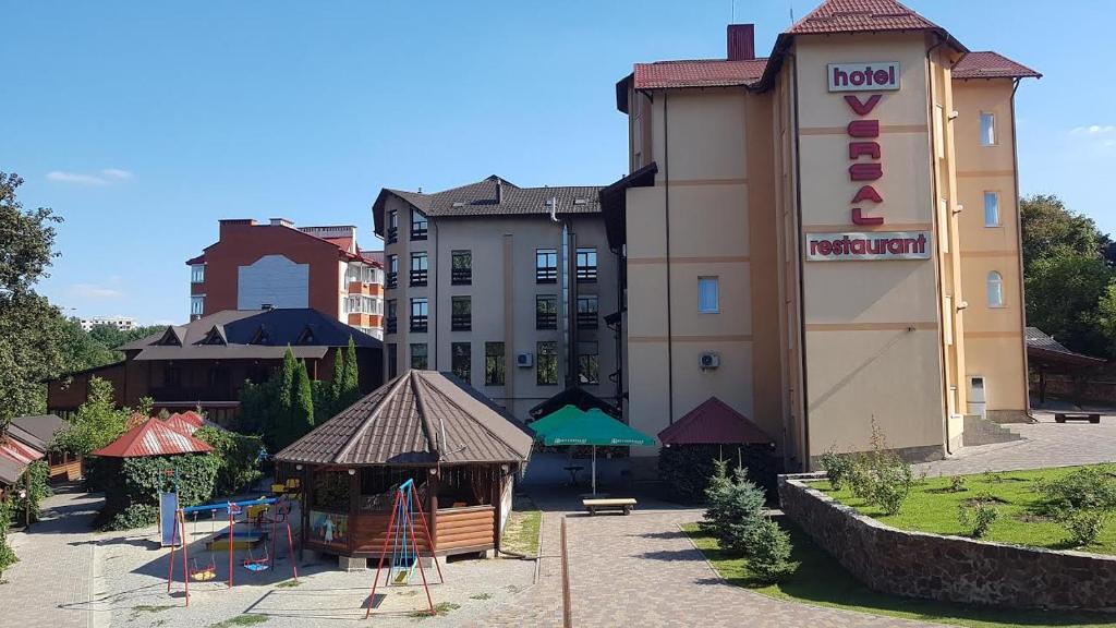 Ternopil Hotel | versal