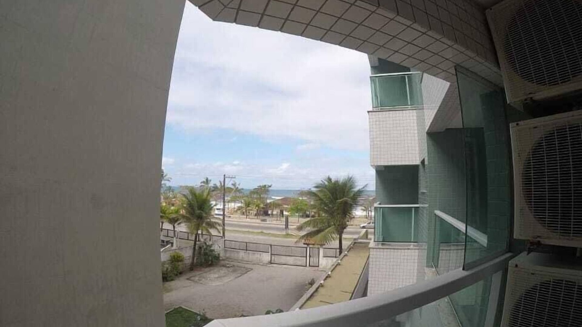 Praia Grande Apartment | very beautiful apartment with excellent sea view, with hot and cold pools.
