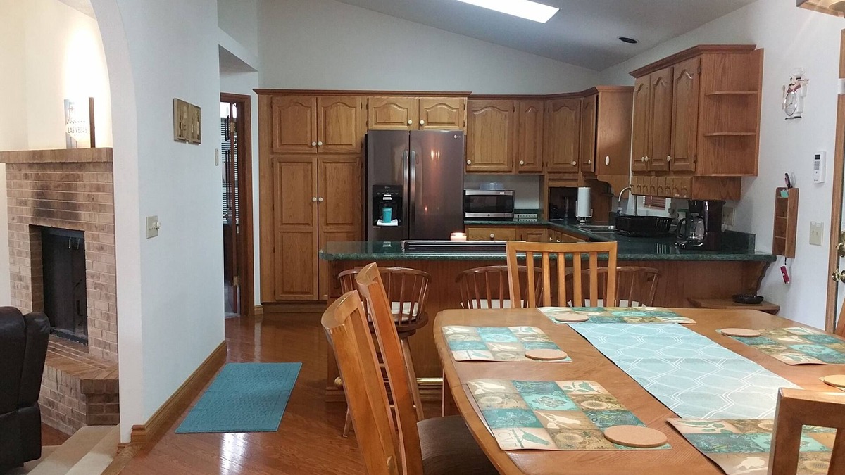 Las Vegas House | Very clean, quiet, 3/4-acre adorable getaway, near Strip/Downtown