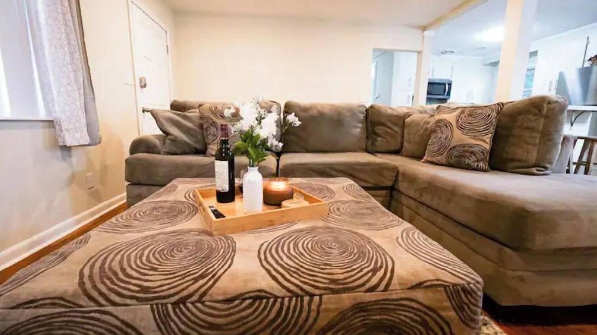 Milton House | Very Clean, Spacious, & Quiet Home Near Beaches