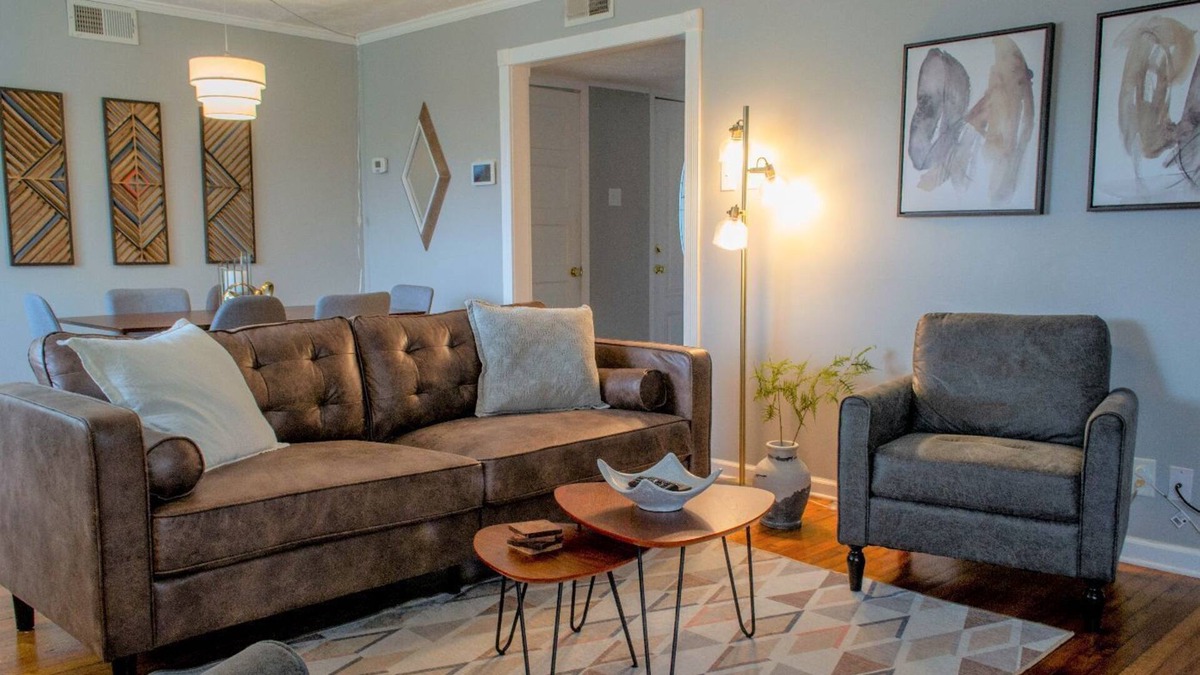 Oak Ridge House | Very Convenient Short-Term Rental in Oak Ridge