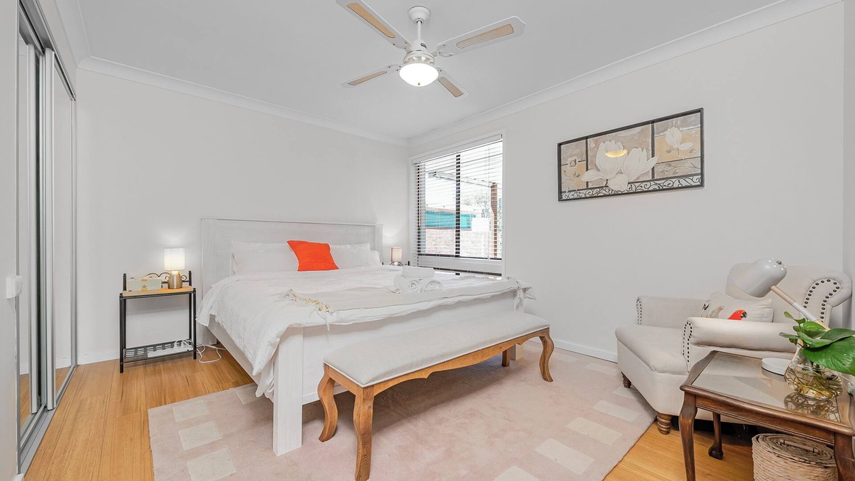 West Gosford House | Very convenient spot in Gosford/near M1HW, CBD, hospital, stadium, water view