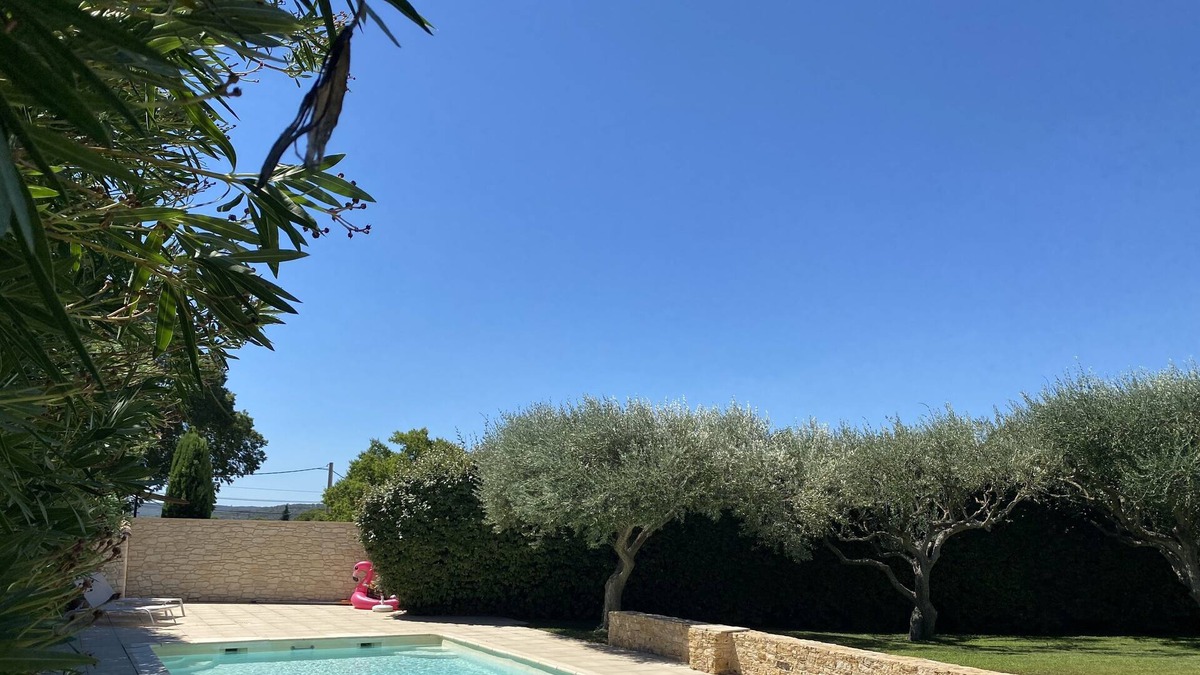 Saint-Maximin Villa | Very nice air-conditioned house - private swimming pool - very quiet neighborhood.