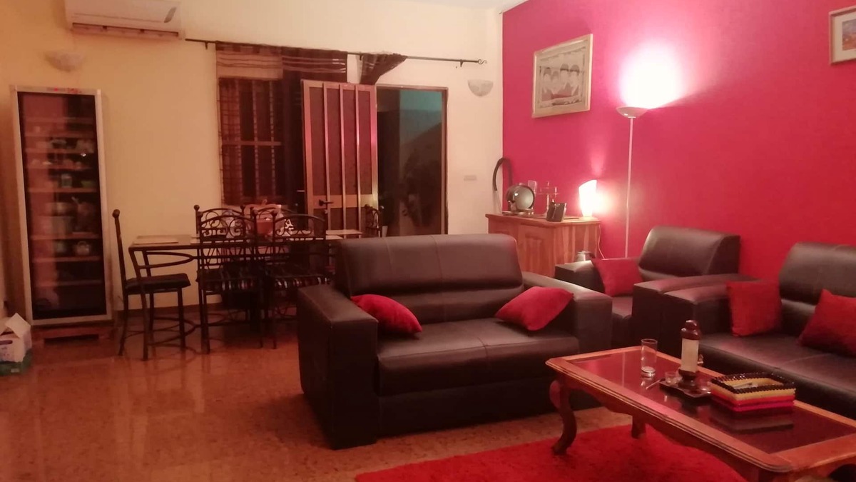 Lome Apartment | Very nice apartment with 2 bedrooms living room.