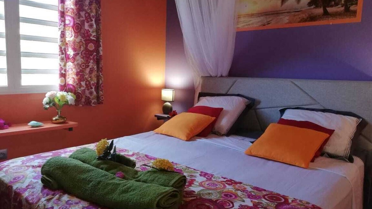 Deshaies House | VERY NICE GÎTE- CAR RENTAL -SPA-POOL-BEACH ON FOOT- BEACH EQUIPMENT RENTAL
