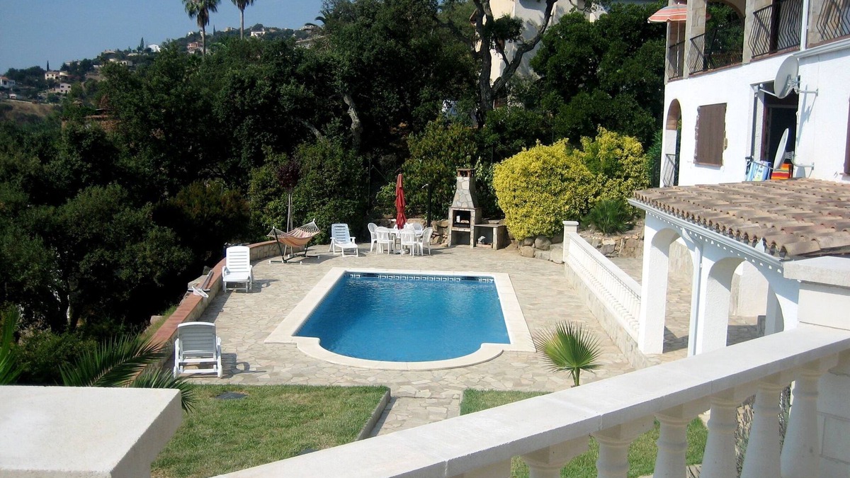 Calonge Villa | Very pleasant villa on a hill, calm, with seesight, garden and private swimming