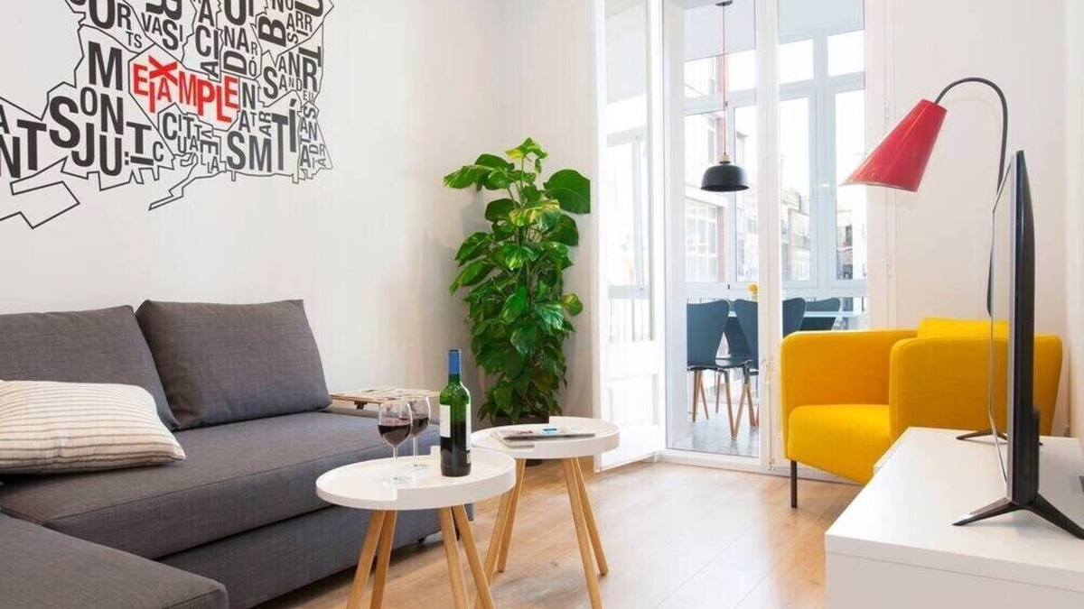 L'Antiga Esquerra de l'Eixample Apartment | Very Spacious Eixample 4bd 4ba apartment