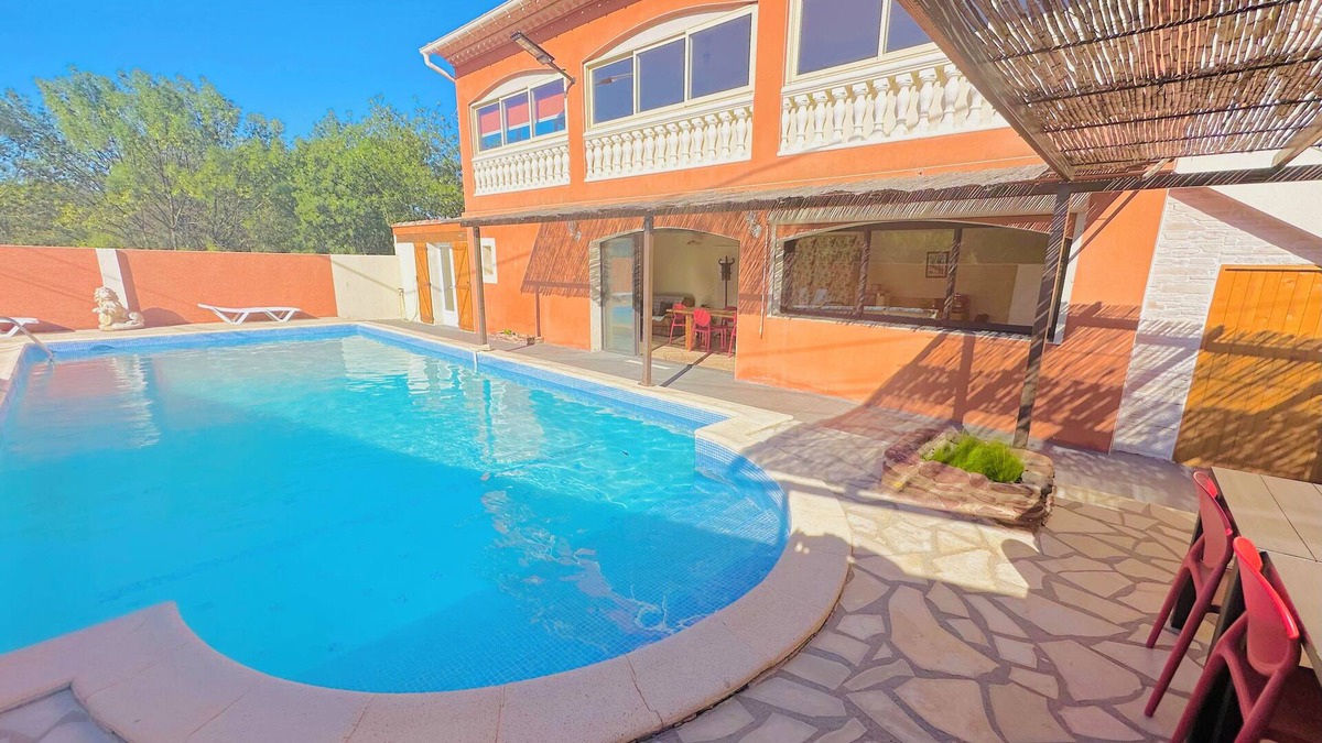 Le Bosc House | VERY SPACIOUS RESIDENCE FOR 8 TO 14 PEOPLE LARGE SWIMMING POOL
