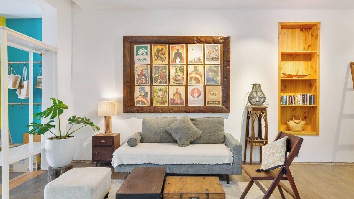 Cam Thanh House | Vesta Gallery Villa above bookstore