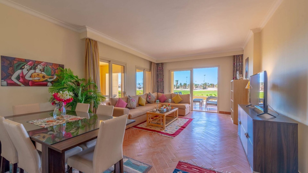 Soma Bay Apartment | VESTA - Luxury APT - 2BR - Golf (III)