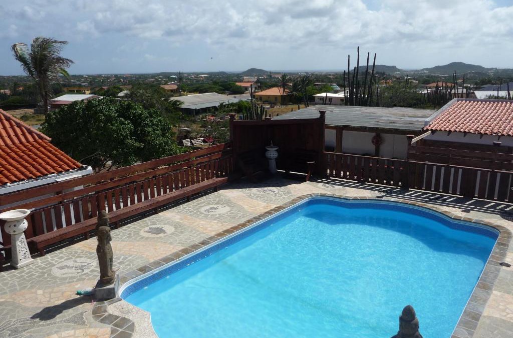 Cadushi Largo Villa | Via Monica