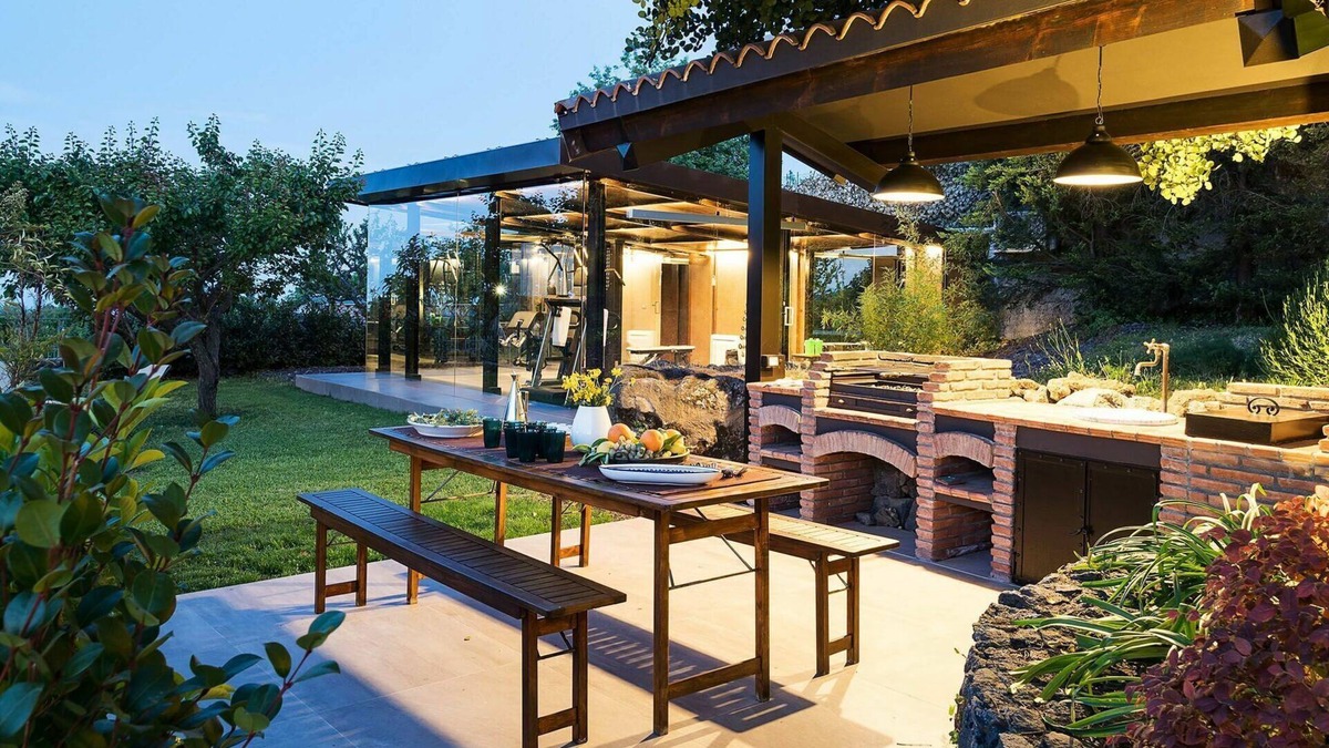 Viagrande Villa | Viagrande - Holiday Villa Rental with private swimming pool in East Sicily