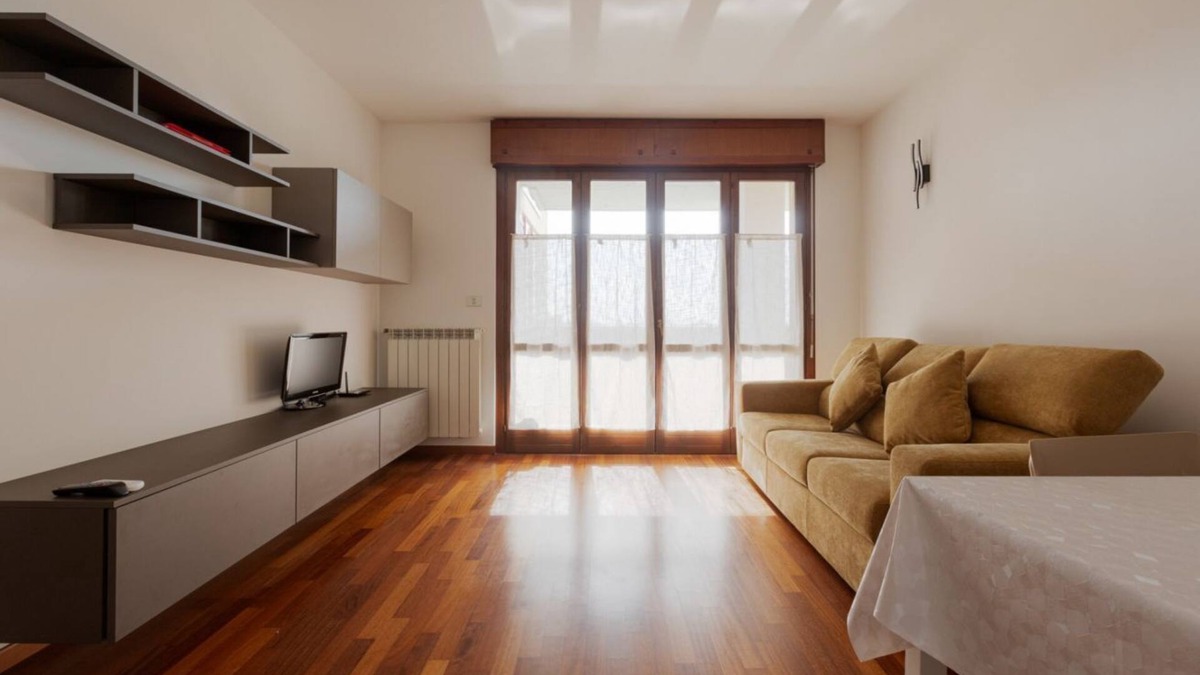 Zona Farini Apartment | Viale Marche apartment - near Maciachini M3