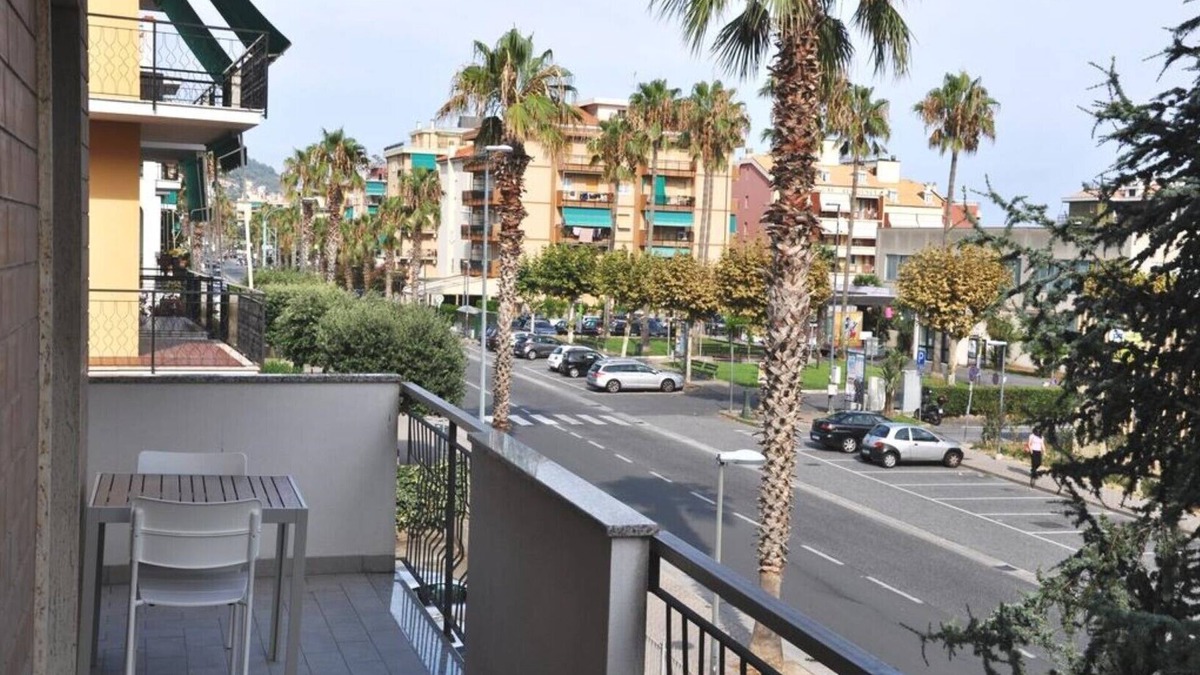 Pietra Ligure Apartment | Viale Repubblica 307 4
