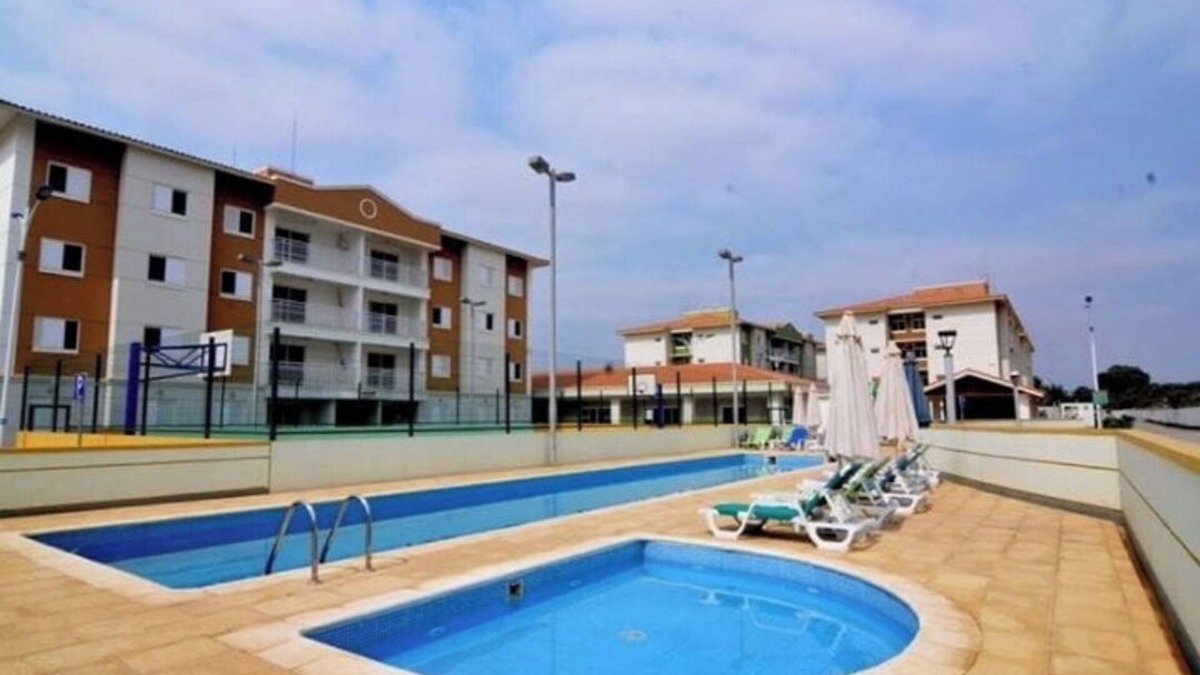 Viana Apartment | Viana - Apartment - Sleeps 6 - Garden - Pool