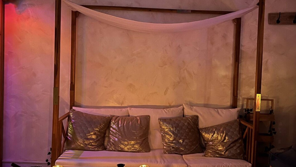 La Varenne Saint-Hilaire Apartment | Vibes Spa