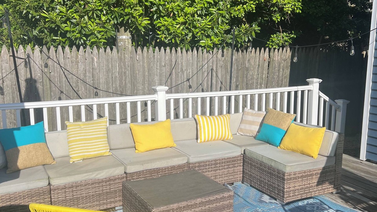 Ocean Township House | Vibrant Asbury Park Escape—Beach, Music, Art, and Dining at your doorstep.