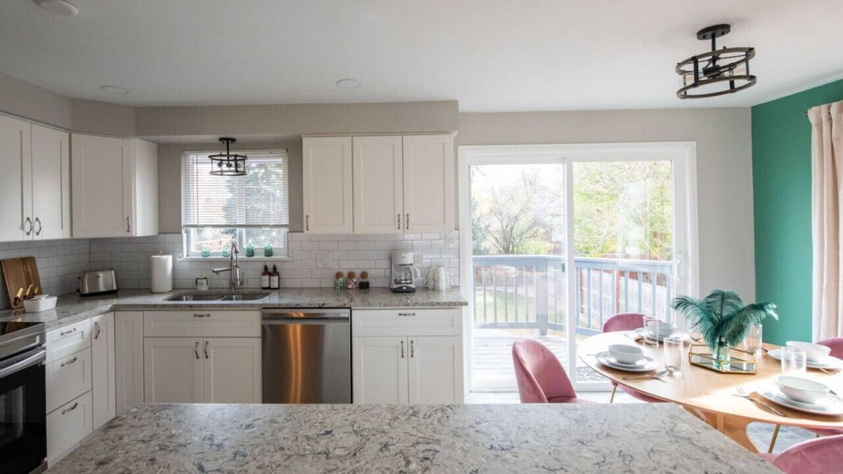 Arvada House | Vibrant Modern Retreat | Close to Denver & Trails