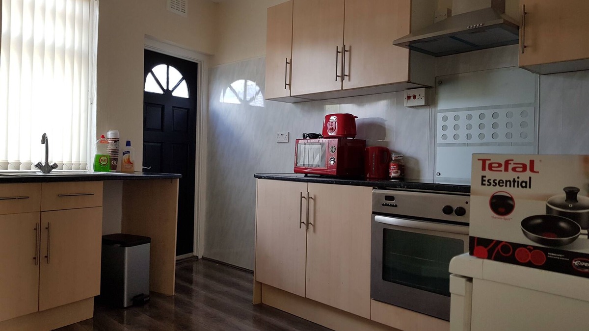 Blackpool Apartment | Vicarage Lane 2 Bed Apartment