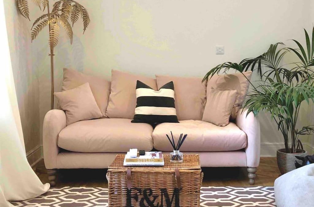Norwood Green Apartment | Victorian Apartment