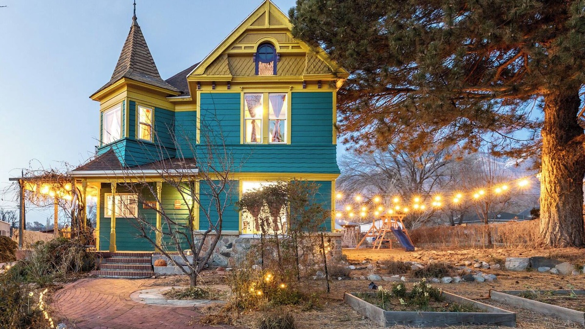 Ogden Villa | Victorian Luxury, Big Groups, Jacuzzi