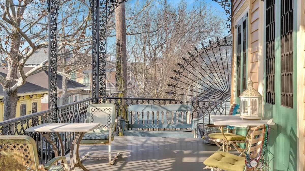 Faubourg Marigny Bed & Breakfast | Victorian Meets Farmhouse | Direct Balcony Access