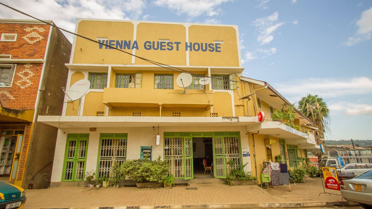 Masaka House | Vienna Guesthouse