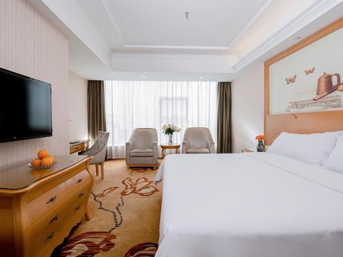 Lianxi District Hotel | Vienna Hotel Jiujiang Railway Station
