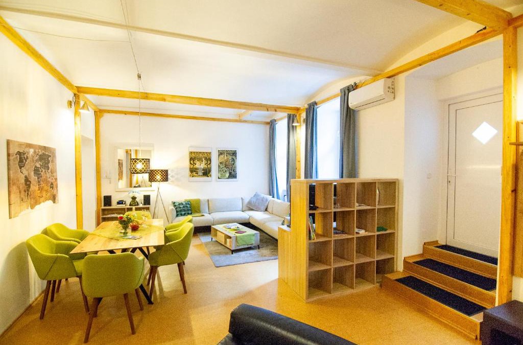 Ottakring Apartment | ViennaSunshine