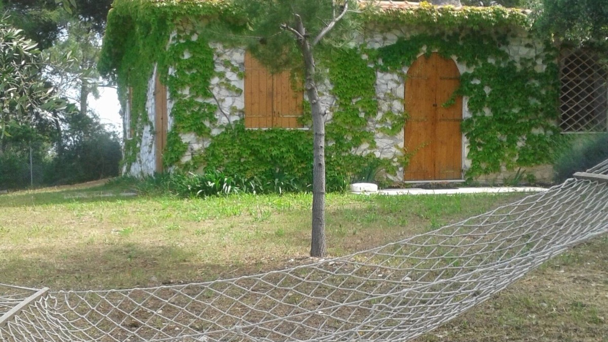 Chiesiola Villa | Vieste villa with garden near the sea living room three bedrooms, kitchen two bathrooms,