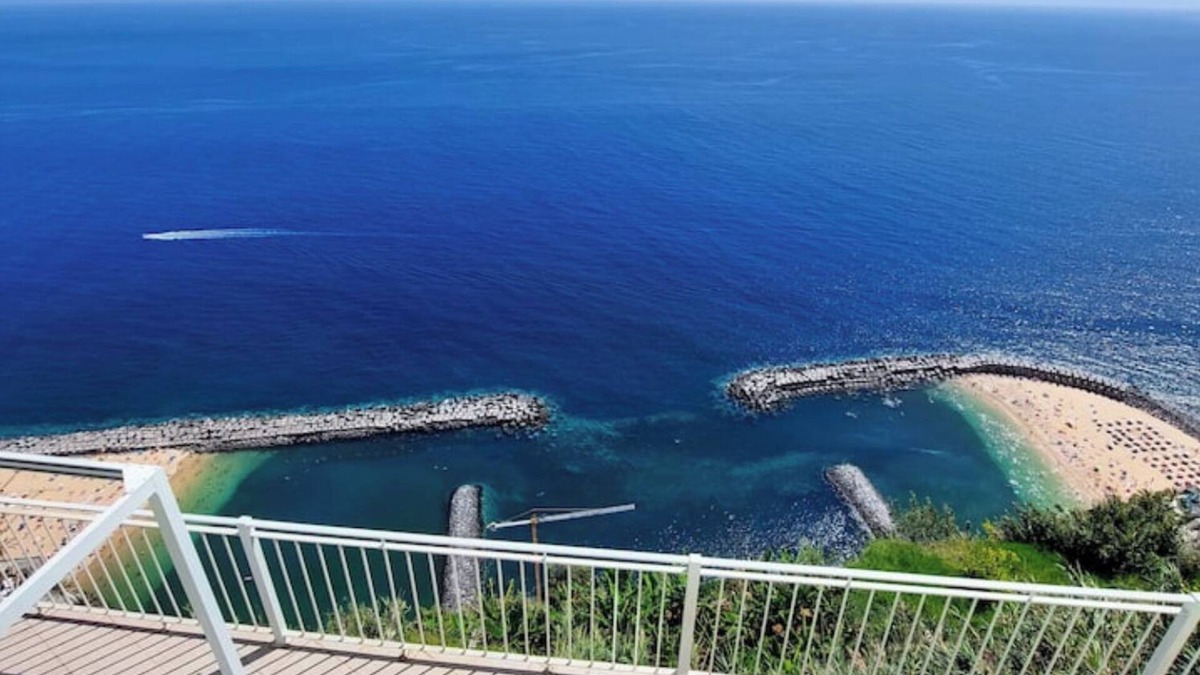 Calheta Cottage | VIEWPOINT HOUSE