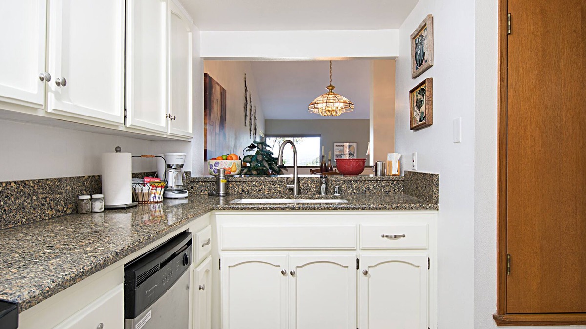 Rancho Bernardo House | ***VIEWS*** Exclusive Heights Area, Golf, King Bed