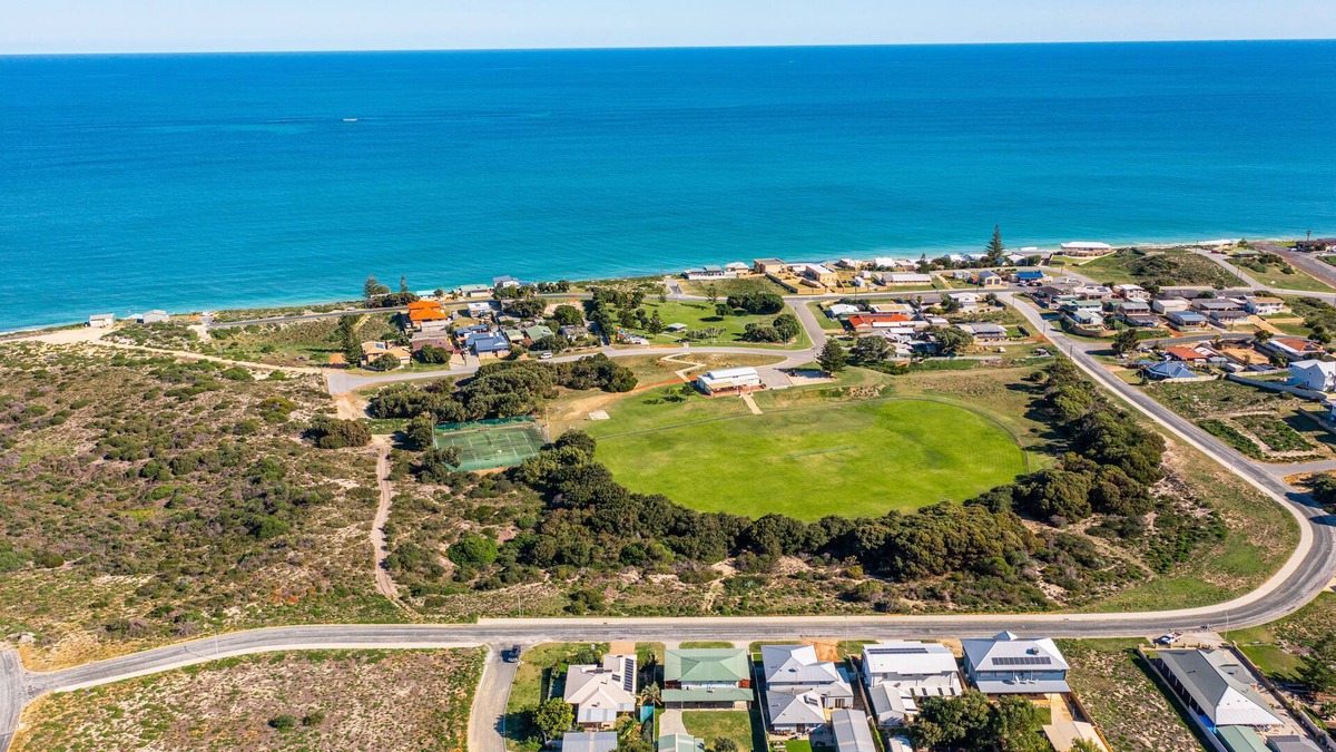 Seabird House | Views for ever at seabird.