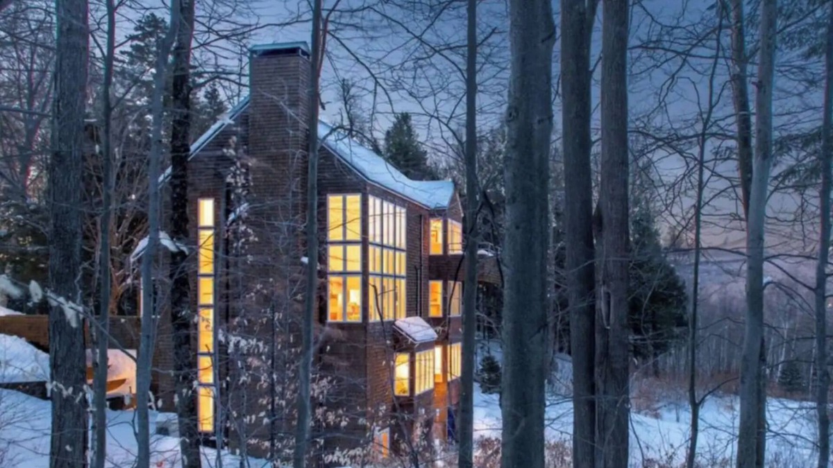 Stowe Area House | Views, Views & More Views!